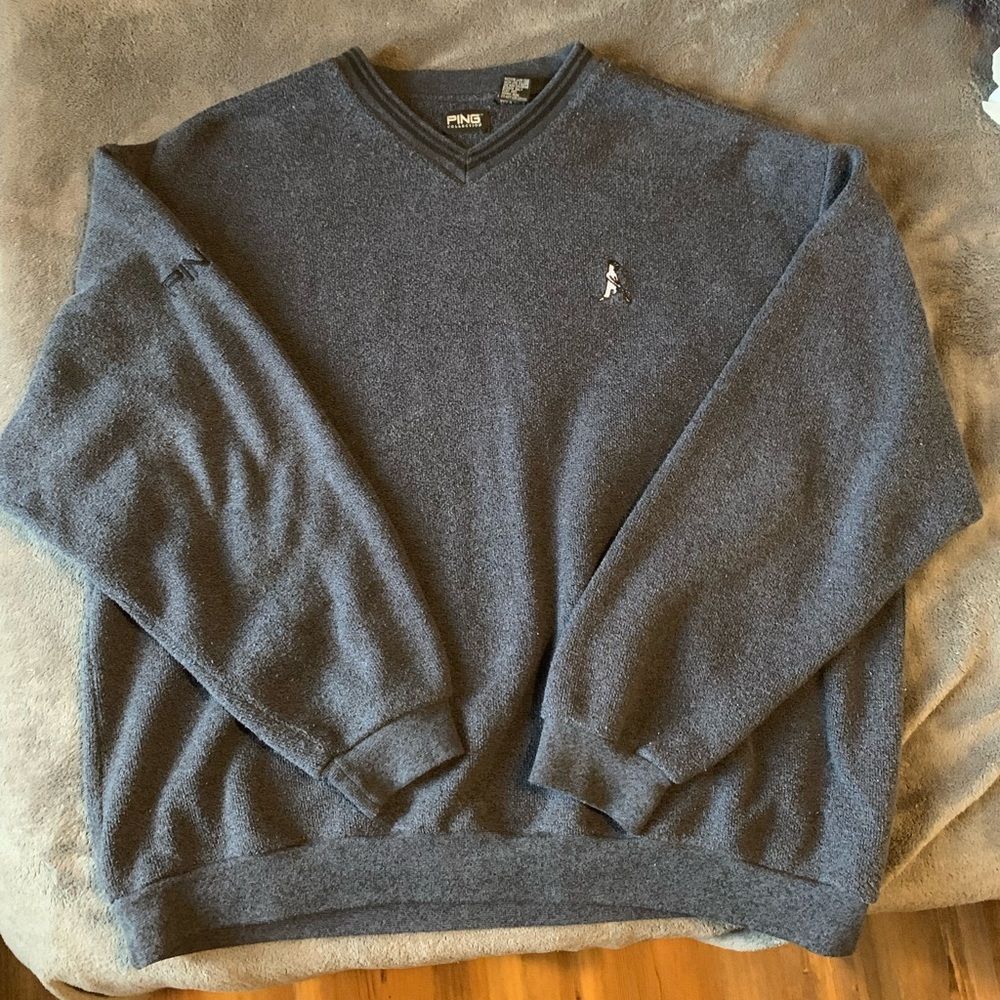 Mens sweater, size XL